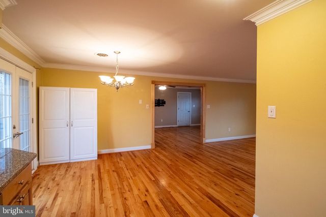 225 BOTANY DR, Martinsburg, WV 25404