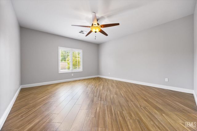 6500 Timms Hill Court, Bakersfield, CA 93306