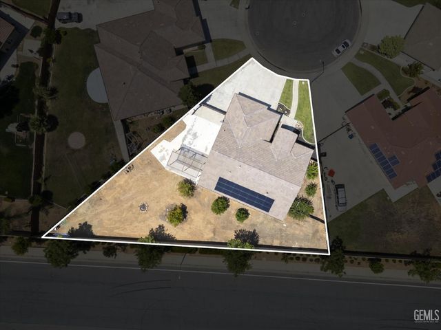 6500 Timms Hill Court, Bakersfield, CA 93306