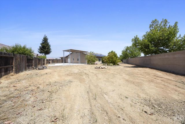 6500 Timms Hill Court, Bakersfield, CA 93306