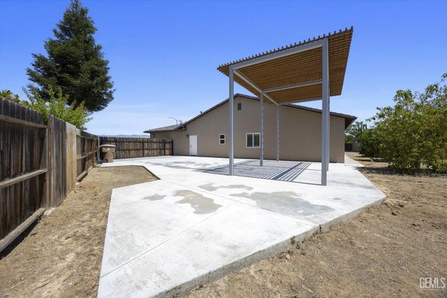 6500 Timms Hill Court, Bakersfield, CA 93306
