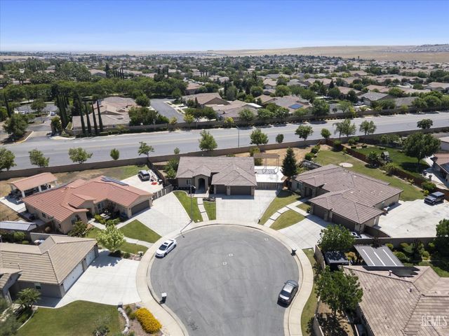 6500 Timms Hill Court, Bakersfield, CA 93306