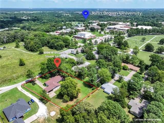 2206 University Street, Siloam Springs, AR 72761
