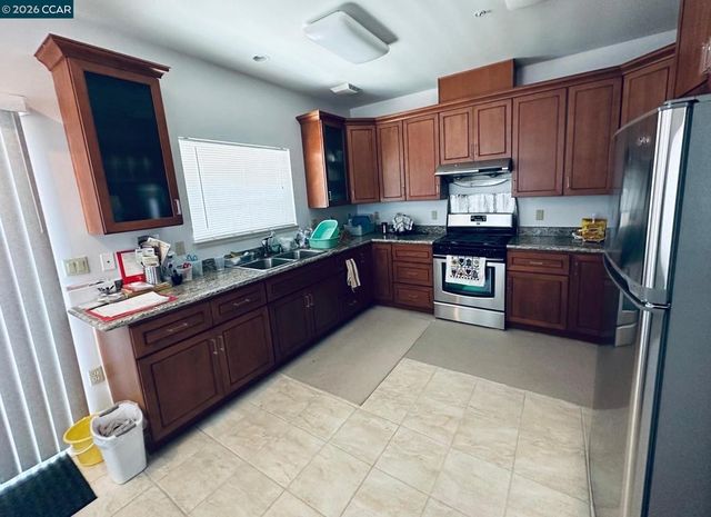 2292 W AVENUE 134TH, San Leandro, CA 94577