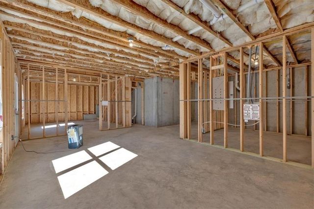 28 Lakewood Court SE, Cartersville, GA 30120