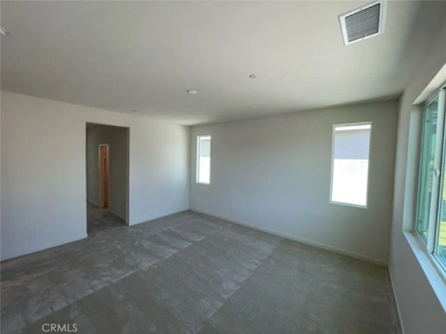 2565 E Embry, Ontario, CA 91762