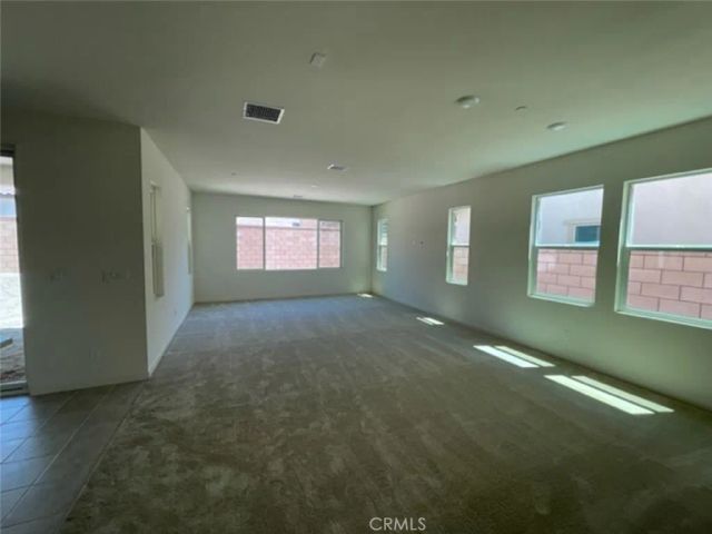 2565 E Embry, Ontario, CA 91762