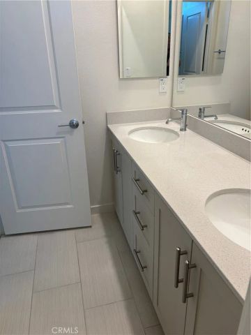 2565 E Embry, Ontario, CA 91762