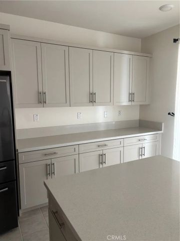 2565 E Embry, Ontario, CA 91762