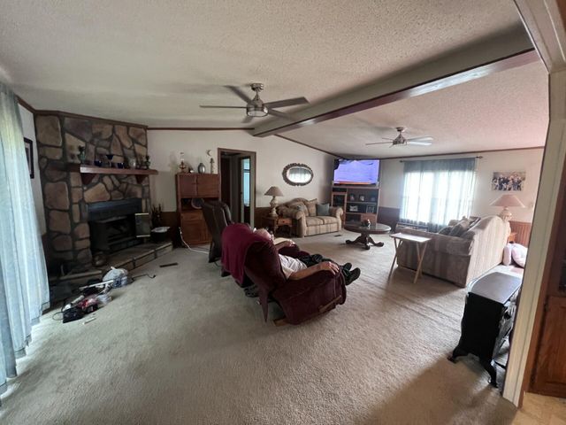 32291 S 555 Road, Jay, OK 74346