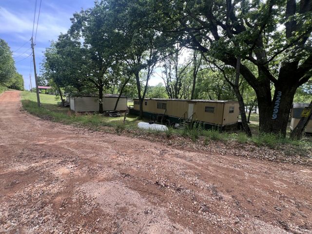 32291 S 555 Road, Jay, OK 74346