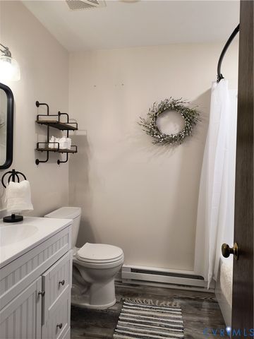 9913 Graves Road, Petersburg, VA 23803