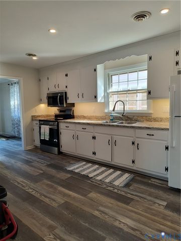 9913 Graves Road, Petersburg, VA 23803