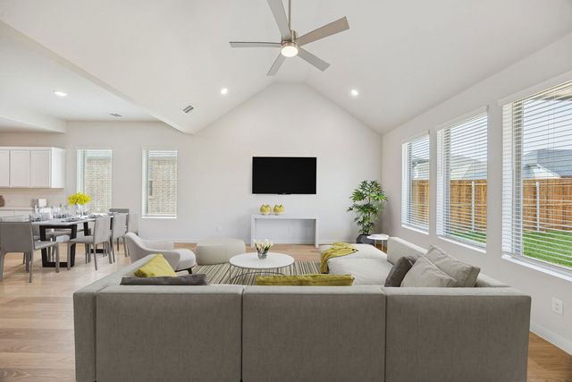 1132 Del Rio Drive, Lavon, TX 75166