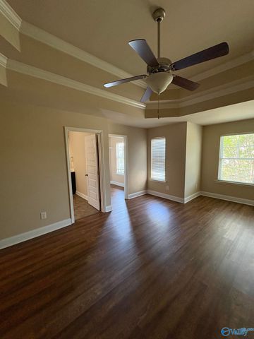6028 Stonewater Court, Huntsville, AL 35806