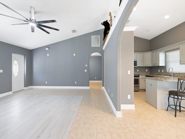 3350 13th Street SW, Vero Beach, FL 32968