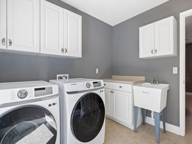 3350 13th Street SW, Vero Beach, FL 32968