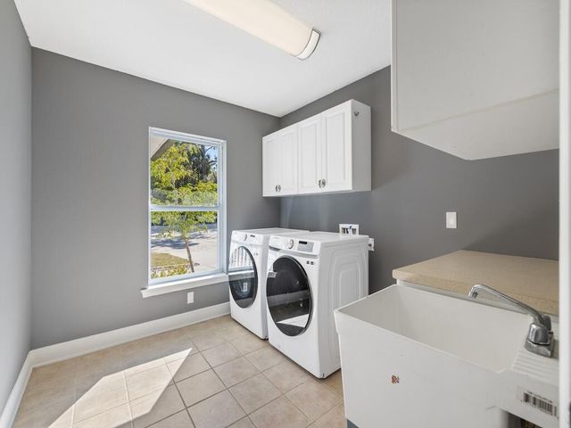 3350 13th Street SW, Vero Beach, FL 32968