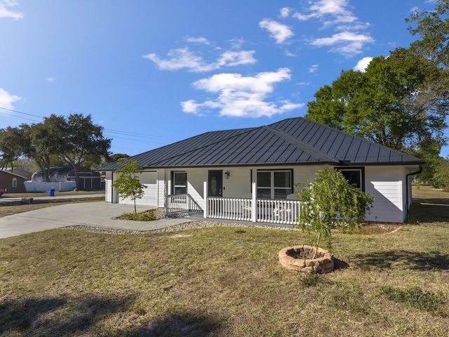 3350 13th Street SW, Vero Beach, FL 32968