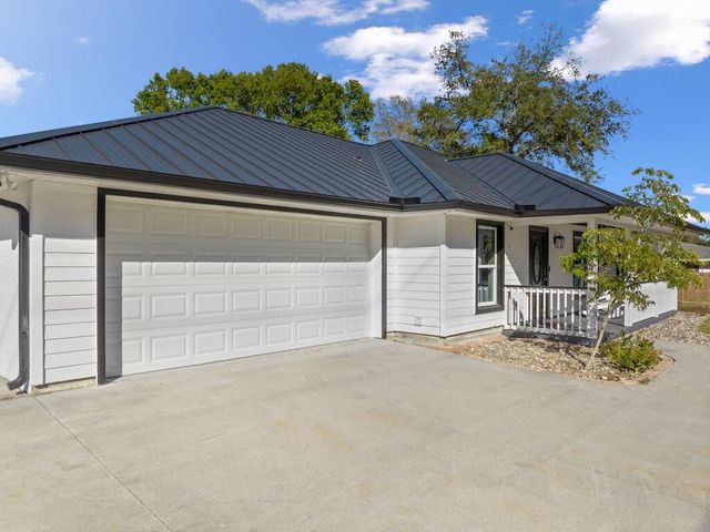 3350 13th Street SW, Vero Beach, FL 32968