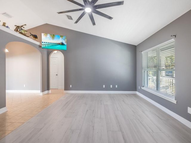 3350 13th Street SW, Vero Beach, FL 32968