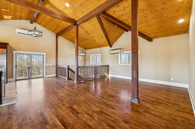 1224 Hangar Rd, Springfield, TN 37172