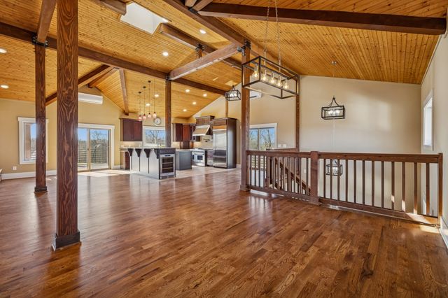 1224 Hangar Rd, Springfield, TN 37172