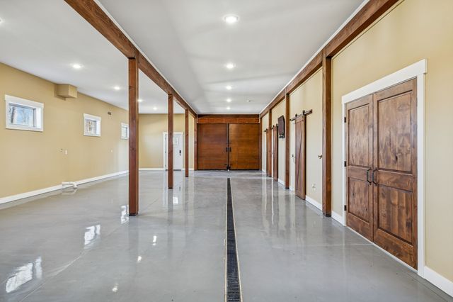 1224 Hangar Rd, Springfield, TN 37172