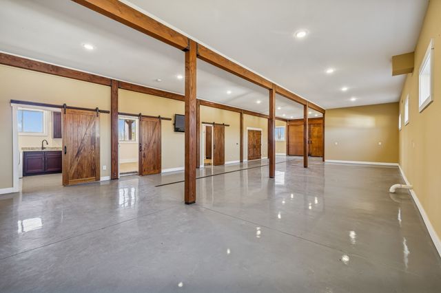 1224 Hangar Rd, Springfield, TN 37172