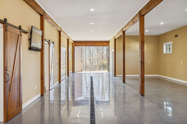 1224 Hangar Rd, Springfield, TN 37172