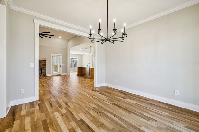 1224 Hangar Rd, Springfield, TN 37172