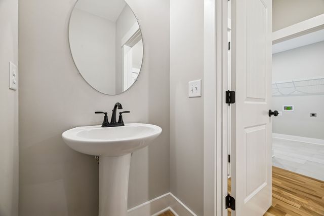 1224 Hangar Rd, Springfield, TN 37172