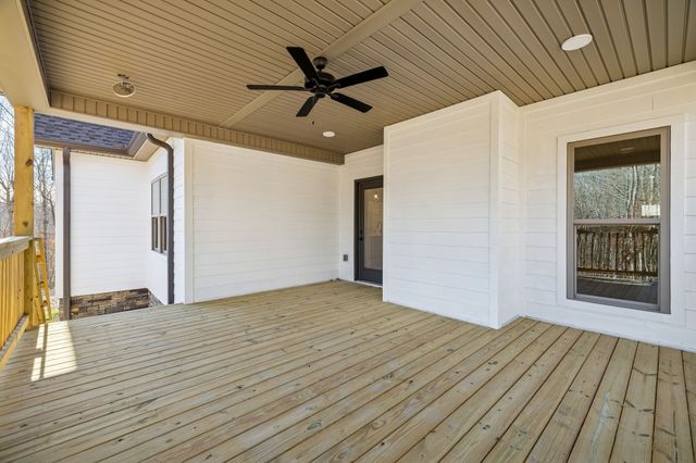 1224 Hangar Rd, Springfield, TN 37172