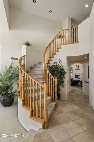 320 E MARYLAND Avenue, Phoenix, AZ 85012