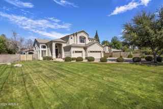 320 E MARYLAND Avenue, Phoenix, AZ 85012