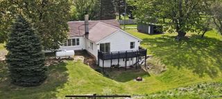 9433 E Lovejoy Road, Conway Township, MI 48872