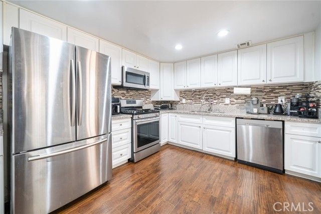 8633 Balboa Boulevard 29, Northridge (los Angeles), CA 91325