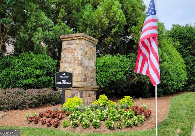 203 Laurel Vista Drive, Canton, GA 30114