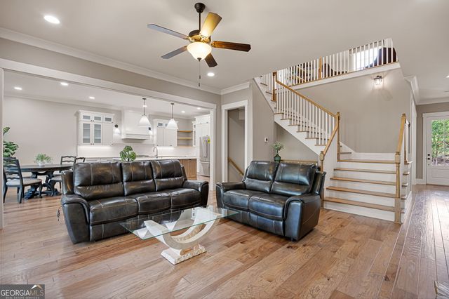 203 Laurel Vista Drive, Canton, GA 30114
