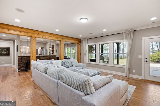 203 Laurel Vista Drive, Canton, GA 30114