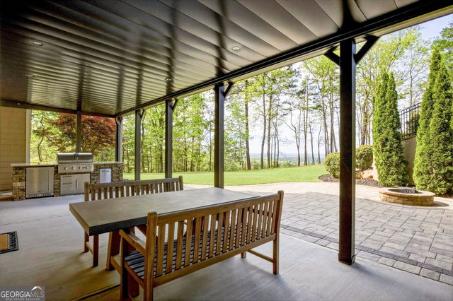 203 Laurel Vista Drive, Canton, GA 30114