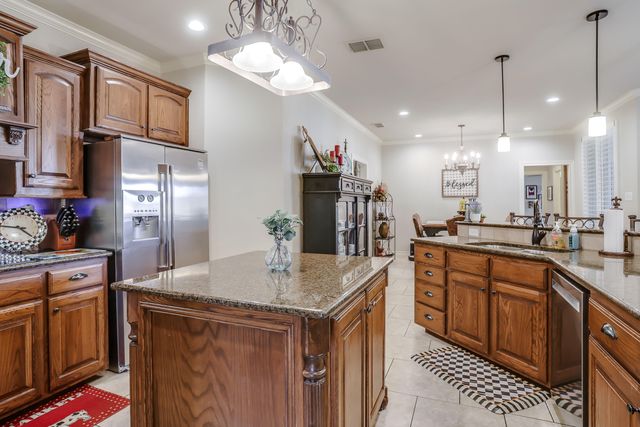 3804 103rd Street, Lubbock, TX 79423