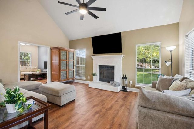 10785 Willow Meadow Circle, Alpharetta, GA 30022