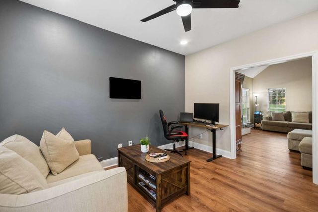 10785 Willow Meadow Circle, Alpharetta, GA 30022
