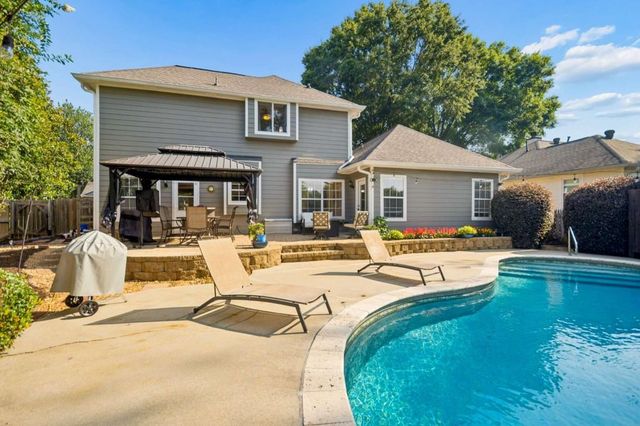 10785 Willow Meadow Circle, Alpharetta, GA 30022