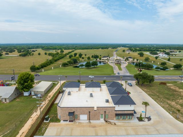 5536 Fm 933 103, Whitney, TX 76692