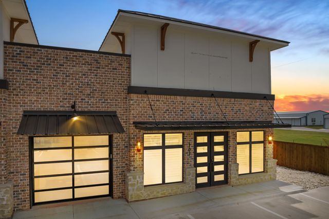 5536 Fm 933 103, Whitney, TX 76692