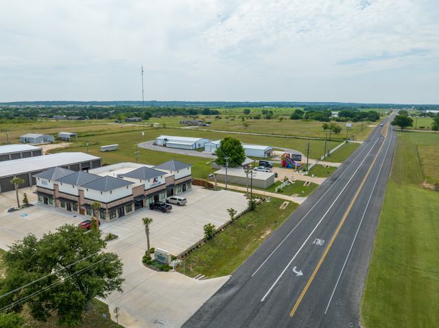 5536 Fm 933 103, Whitney, TX 76692