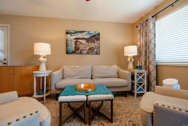 2313 E Smokey Ridge Road, Heber Springs, AR 72543