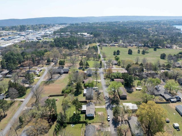 2313 E Smokey Ridge Road, Heber Springs, AR 72543